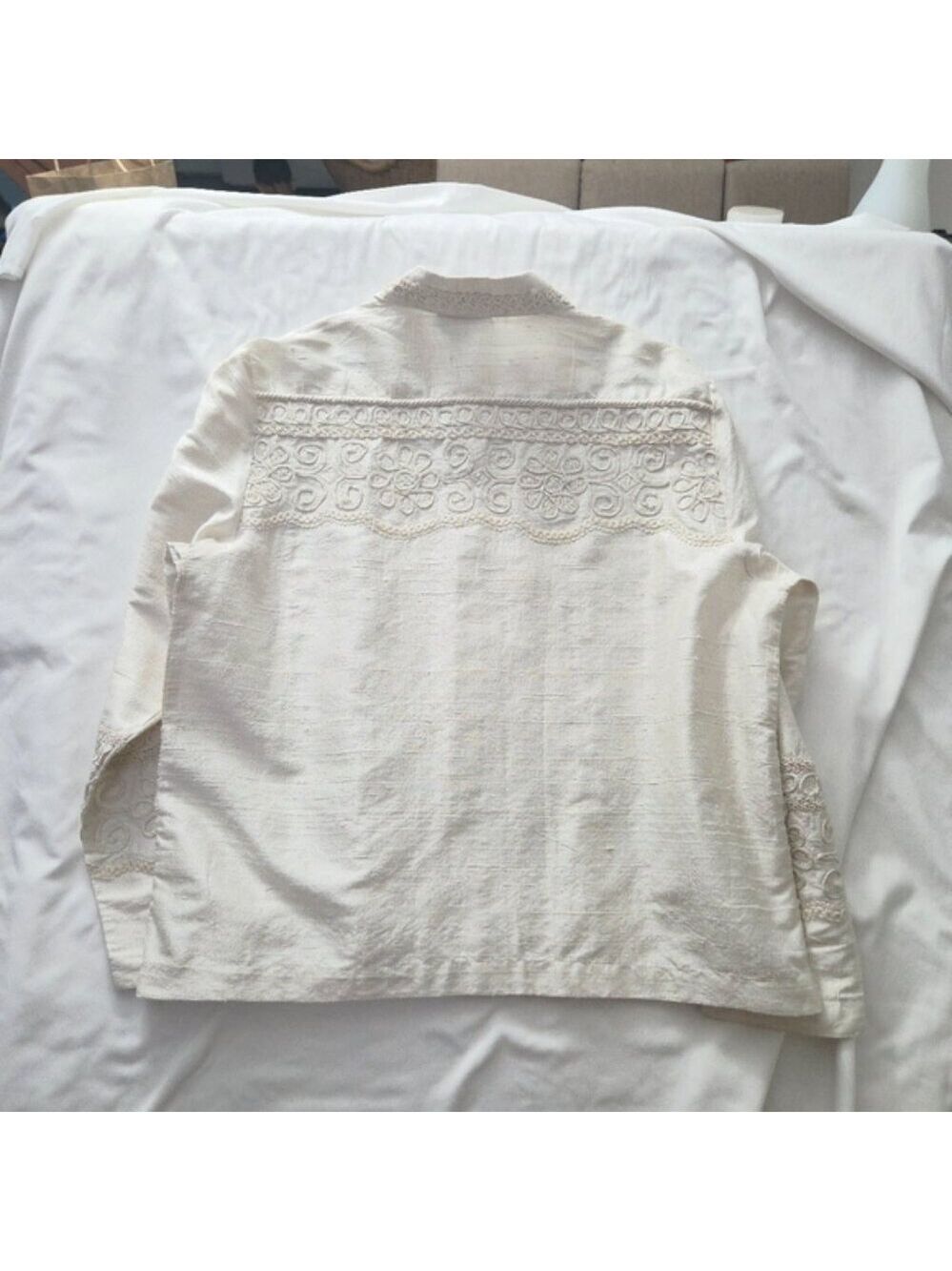 Wearable Art Coldwater Creek Silk Embroidered Jacket Petite Large - Picture 2 of 9